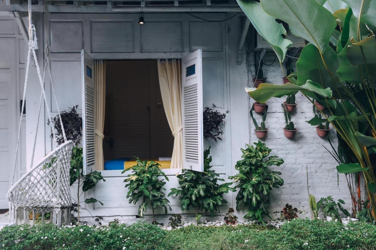 Roemah Renjana Yogyakarta Hotel Exterior photo